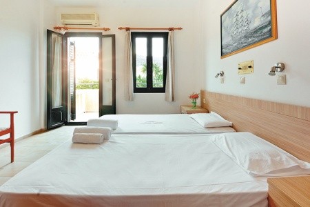 Grécko Samos Studia Pelagos 15 dňový pobyt Bez stravy Letecky Letisko: Praha August 2026 ( 4/08/26-18/08/26)