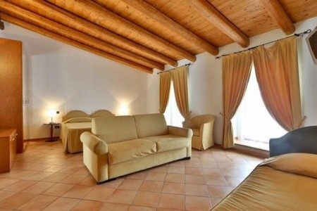 Taliansko  Residence San Giusto (Trieste) 8 dňový pobyt Raňajky Vlastná November 2025 ( 2/11/25- 9/11/25)