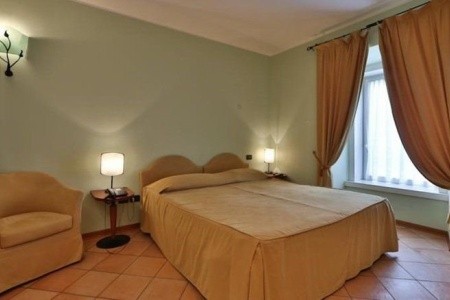 Taliansko  Residence San Giusto (Trieste) 8 dňový pobyt Raňajky Vlastná November 2025 ( 2/11/25- 9/11/25)