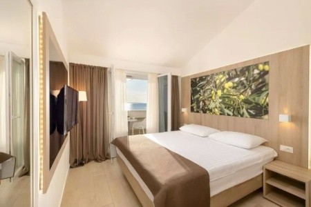 Medora Auri (Ex. Minerva) - 11