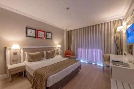 Port River Hotel & Spa - 19