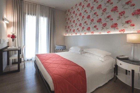 Villa Rosa Riviera - 8