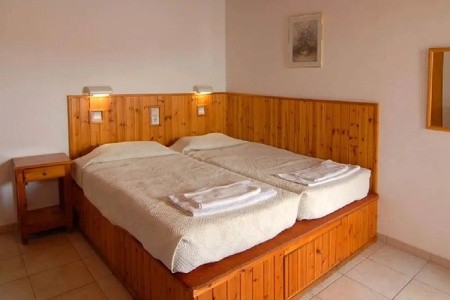 Chrysanthi Studio - 17