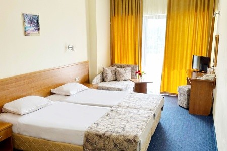 Bulharsko Zlaté Piesky Perunika 14 dňový pobyt All Inclusive Letecky Letisko: Praha June 2026 ( 7/06/26-20/06/26)