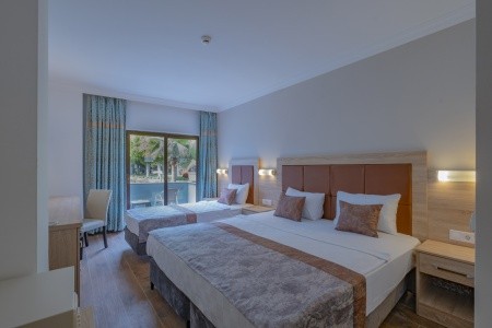 Fore Resort & Spa - 8