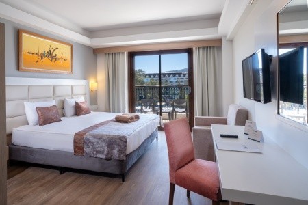 Fore Resort & Spa - 16