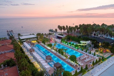 Q Premium Resort - 10