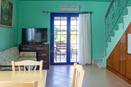 Grécko Kefalónia Mezonety Siora Mary 11 dňový pobyt Bez stravy Letecky Letisko: Praha August 2026 (10/08/26-20/08/26)