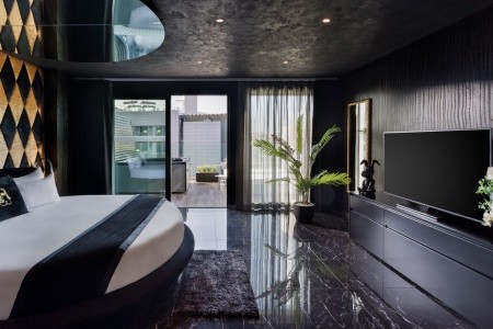 H Hotel – Adults Only