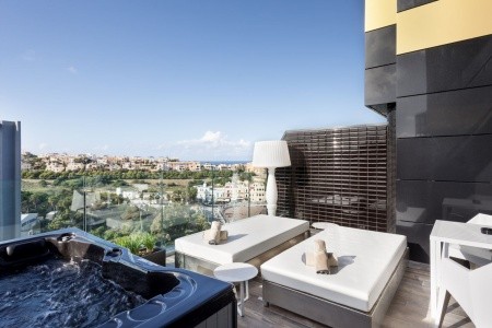 H Hotel – Adults Only