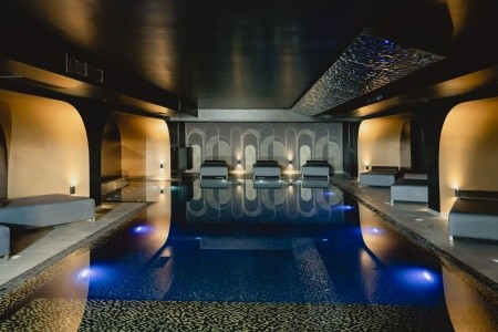 H Hotel – Adults Only