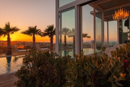 H Hotel – Adults Only