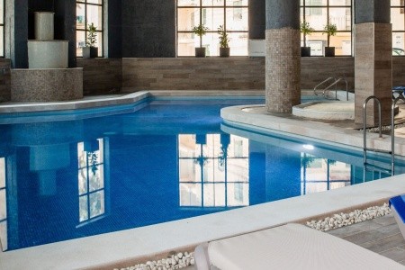 Pebbles Resort (St. Paul’s Bay)