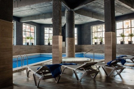 Pebbles Resort (St. Paul’s Bay)