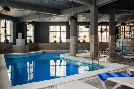 Pebbles Resort (St. Paul’s Bay)