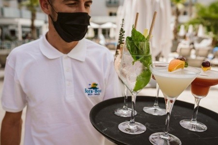 Pebbles Resort (St. Paul’s Bay)