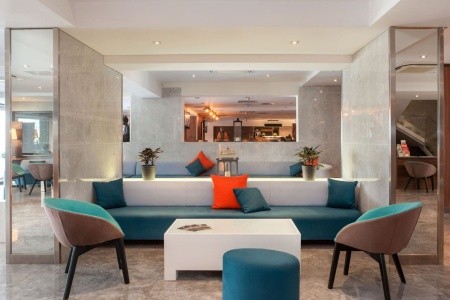 Pebbles Resort (St. Paul’s Bay)