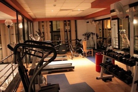 Pebbles Resort (St. Paul’s Bay)