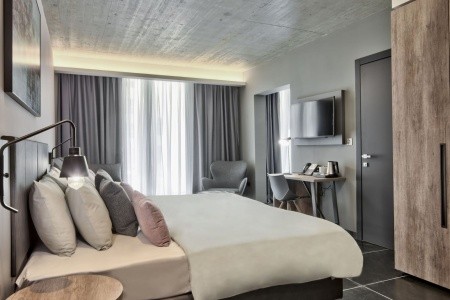 Number 11 St Julian’​s Malta – Handwritten Collection