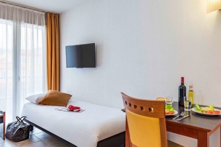 Adagio Access Nice Acropolis