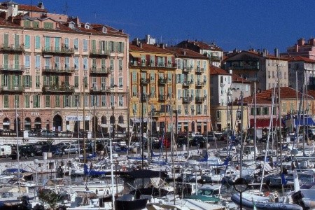 Adagio Access Nice Acropolis