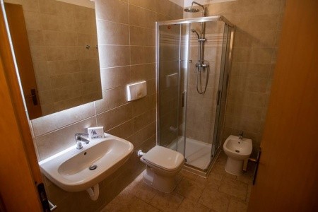 Camping Bella Italia (Peschiera Del Garda) - 34