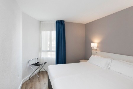 Španielsko Costa Del Sol Sol Puerto Marina (Ex Sol Timor) 7 dňový pobyt Polpenzia Letecky Letisko: Praha April 2026 (16/04/26-22/04/26)