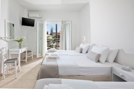 Grécko Korfu Bella Vista - Apartmány A Studia 6 dňový pobyt Raňajky Letecky Letisko: Praha October 2026 (13/10/26-18/10/26)
