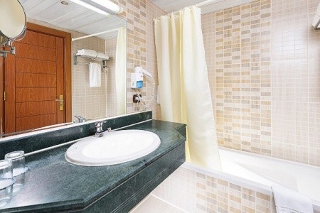 The Three Corners Equinox Beach Resort - 26