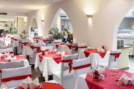 The Three Corners Equinox Beach Resort - 24