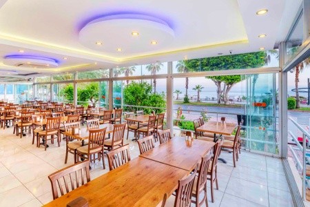 Kleopatra Melissa - 10