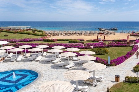 Sirena Beach Resort & Spa - 34