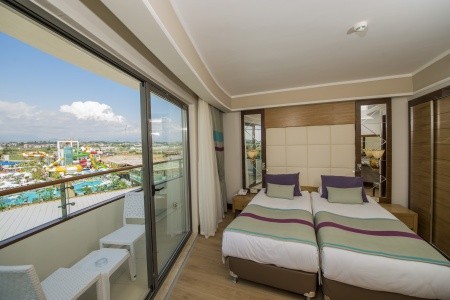 Dream World Aqua - 12