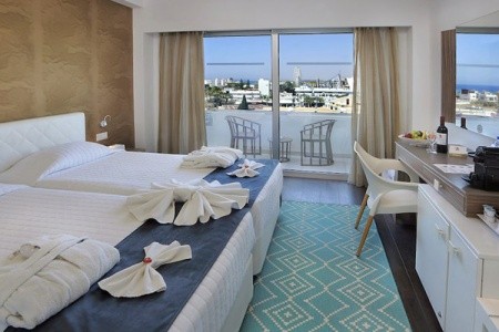 Cyprus Ayia Napa Nestor 8 dňový pobyt Polpenzia Letecky Letisko: Praha September 2026 (15/09/26-22/09/26)