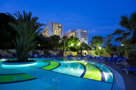 Fantasia De Luxe - 13