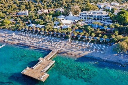 Latanya Beach Resort - 3