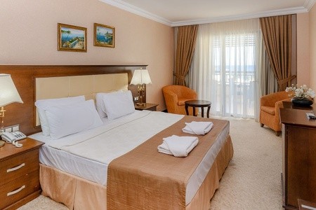 Latanya Beach Resort - 27