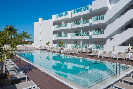 Kanárske ostrovy Tenerife Atlantic Mirage Suites & Spa 6 dňový pobyt Polpenzia Letecky Letisko: Budapešť July 2026 ( 5/07/26-10/07/26)