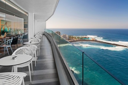 Kanárske ostrovy Tenerife Atlantic Mirage Suites & Spa 6 dňový pobyt Polpenzia Letecky Letisko: Budapešť July 2026 ( 5/07/26-10/07/26)