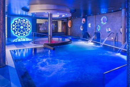 Kanárske ostrovy Tenerife Atlantic Mirage Suites & Spa 6 dňový pobyt Polpenzia Letecky Letisko: Budapešť July 2026 ( 5/07/26-10/07/26)
