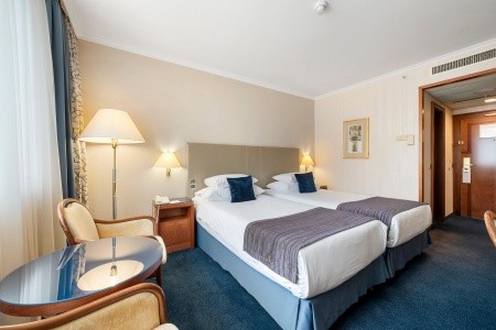 Panorama Hotel Prague - 71