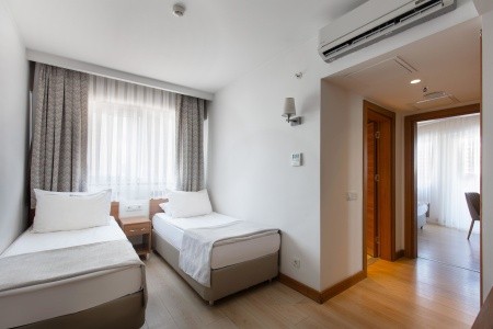 Turecko Antalya Grand Park Lara 12 dňový pobyt Ultra All inclusive Letecky Letisko: Praha April 2026 ( 2/04/26-13/04/26)