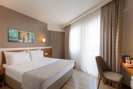 Turecko Antalya Grand Park Lara 12 dňový pobyt Ultra All inclusive Letecky Letisko: Praha April 2026 ( 2/04/26-13/04/26)