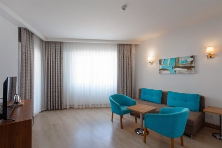 Turecko Antalya Grand Park Lara 12 dňový pobyt Ultra All inclusive Letecky Letisko: Praha April 2026 ( 2/04/26-13/04/26)