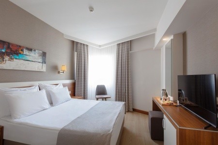 Turecko Antalya Grand Park Lara 12 dňový pobyt Ultra All inclusive Letecky Letisko: Praha April 2026 ( 2/04/26-13/04/26)