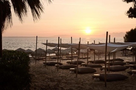 The Bay Hotel & Suites - 6