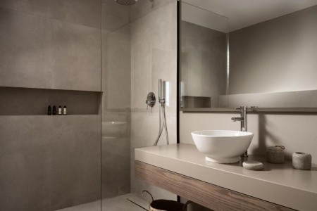 The Bay Hotel & Suites - 14