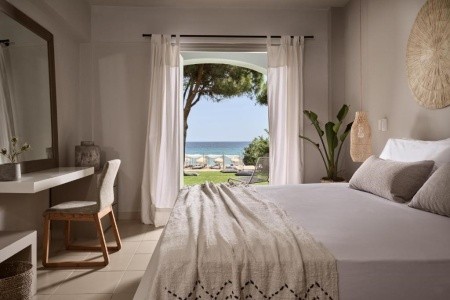 The Bay Hotel & Suites - 15