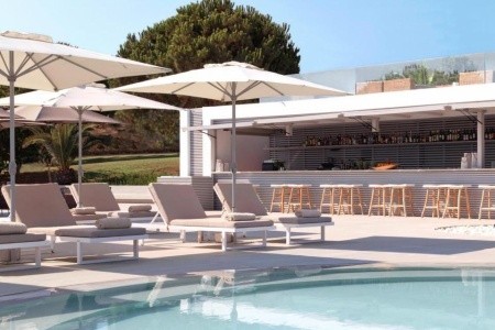 The Bay Hotel & Suites - 22