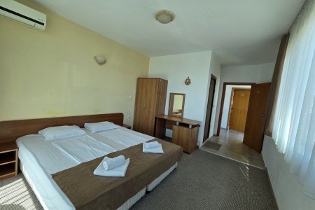 Bulharsko Prímorsko Nordic 15 dňový pobyt Raňajky Letecky Letisko: Košice July 2026 (28/07/26-11/08/26)